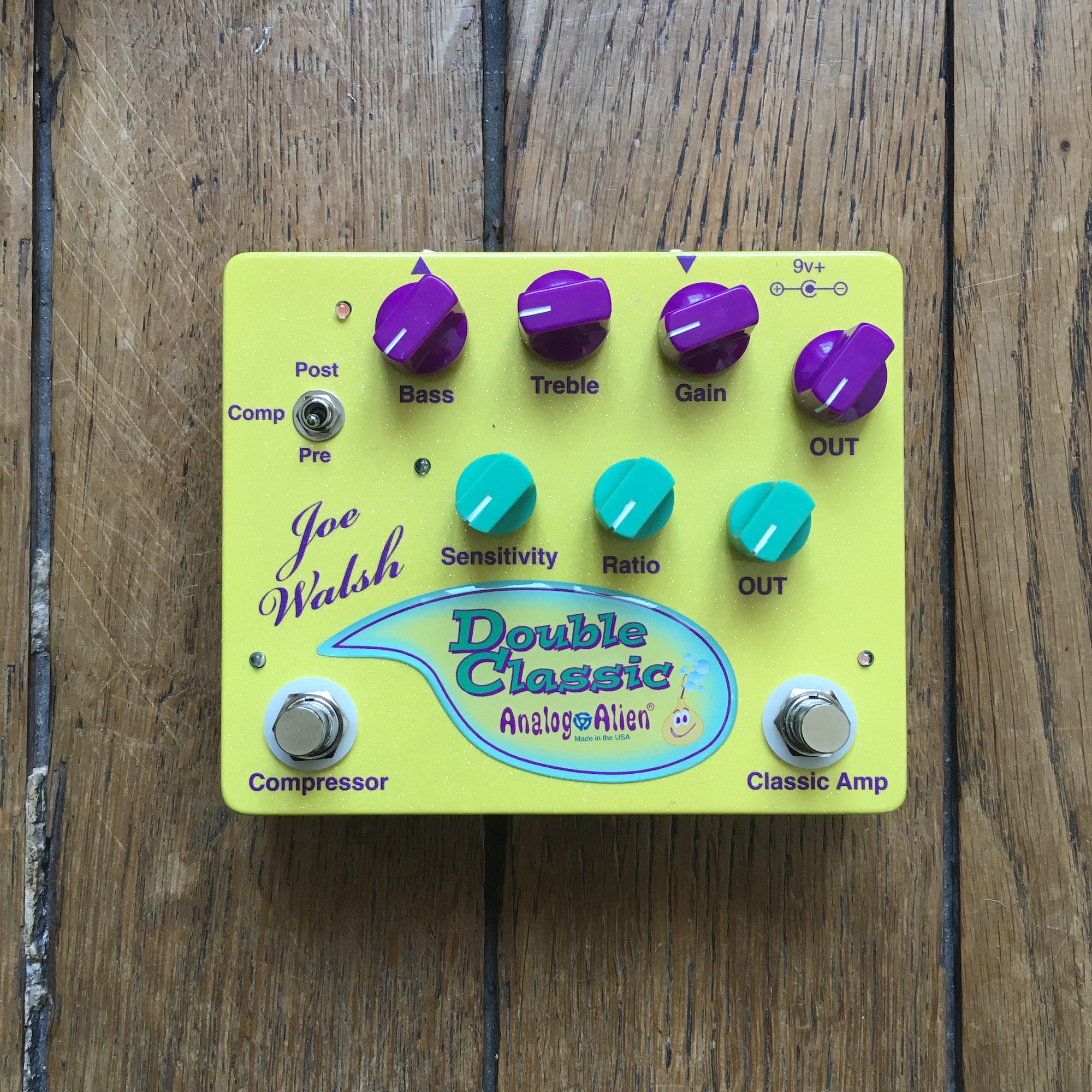 Pedal Review - Joe Walsh Double Classic from Analog Alien: overdrive/compressor