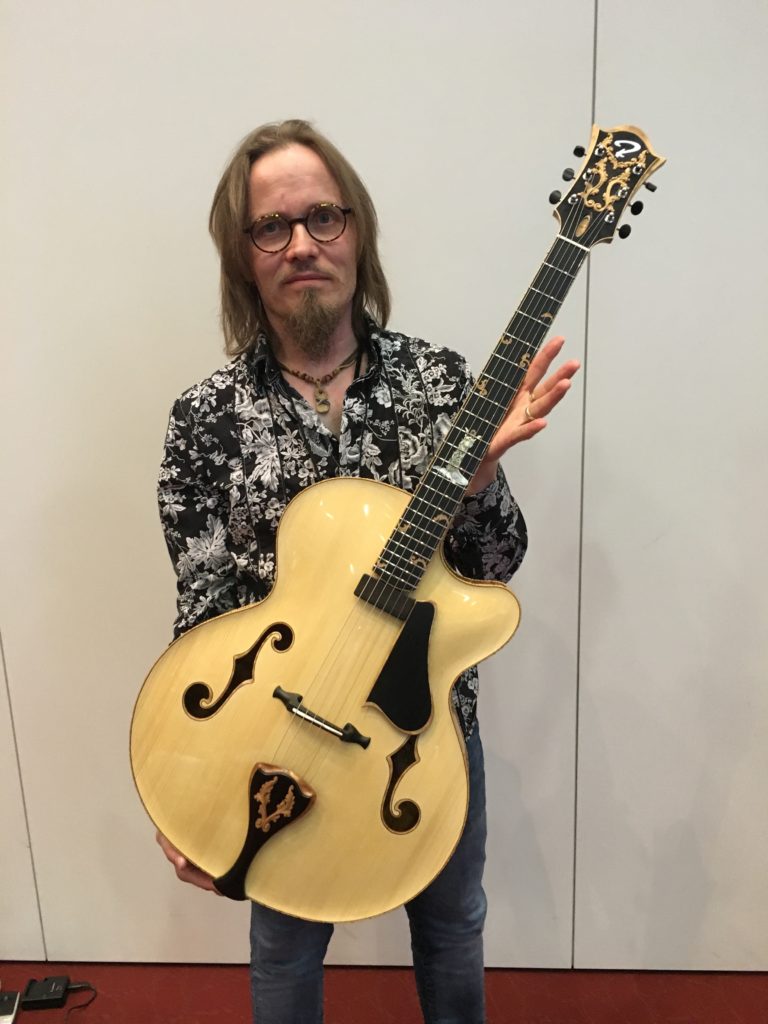 Luthier Juha Ruokangas presents the Emma Maria archtop guitar