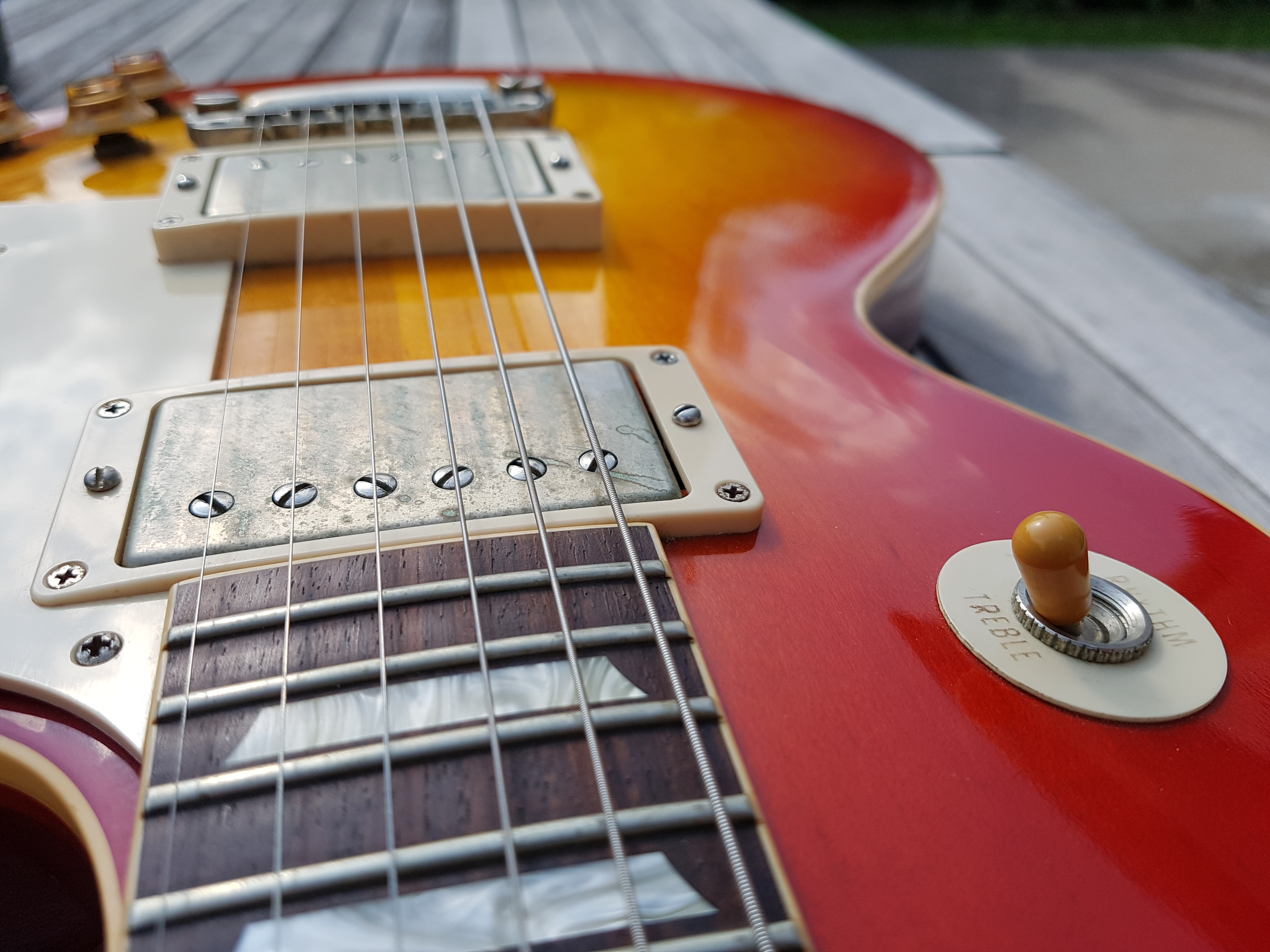 Backstager Guitar Story - 