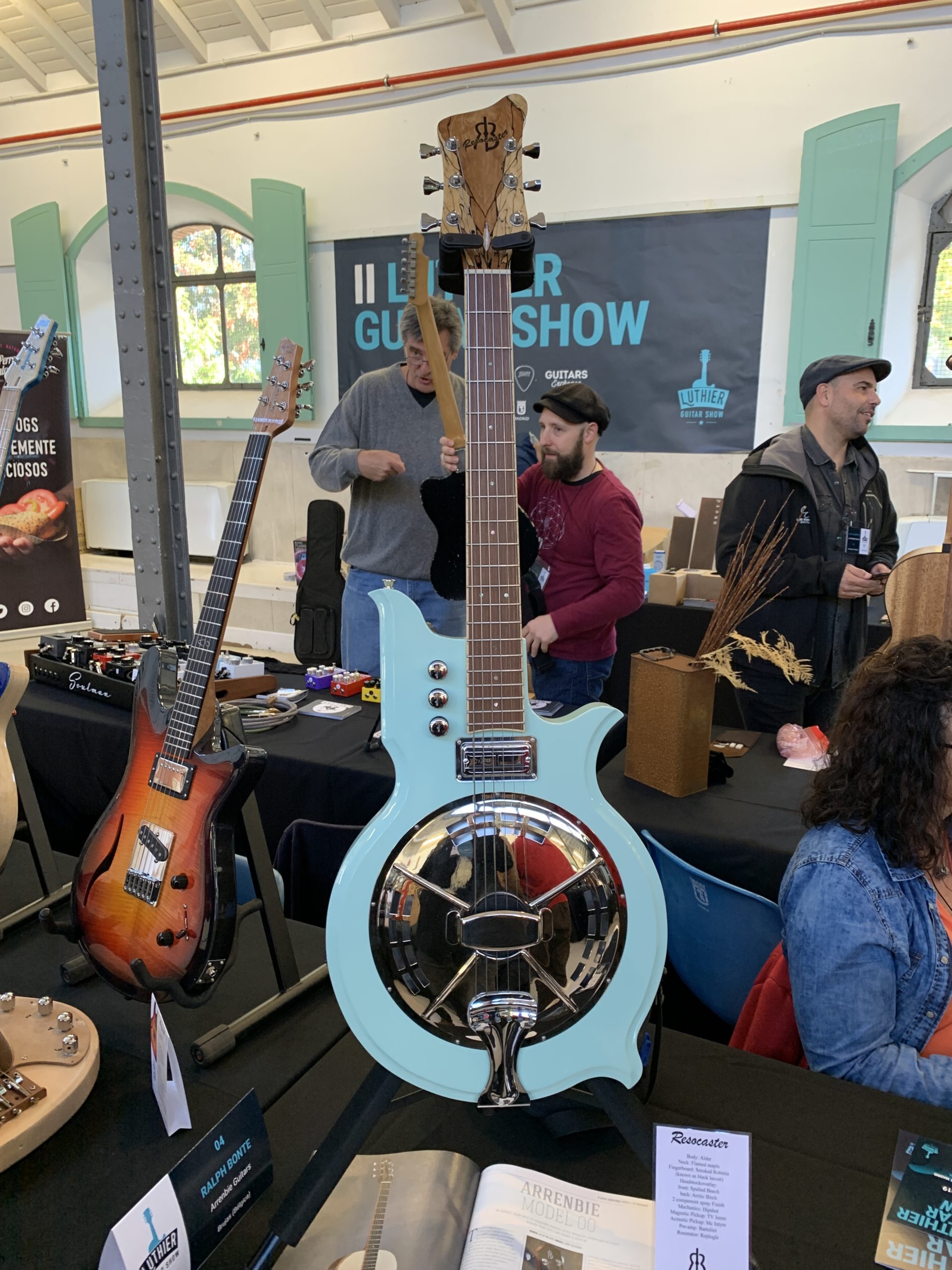Ralph Bonte luthier interview - Arrenbie Guitars at the 2019 Madrid guitar show