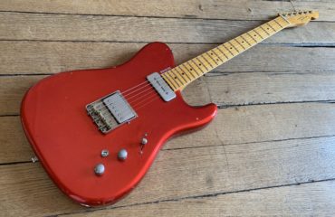 Showroom feature: Tausch Guitars model 665 Raw in Candy Apple Red