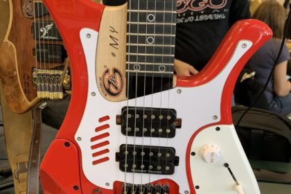 Guitar Show Padova 2023, 9 interviews and 9 of the most beautiful electric guitars in demo