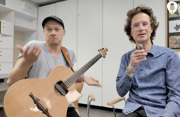 Petteri Sariola, Guitar in Hand at the Summit