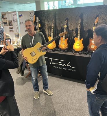 Tausch Guitars at the Guitar Summit